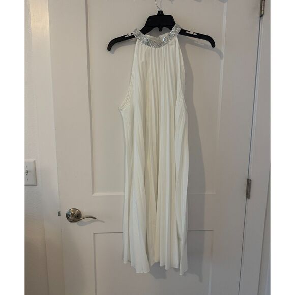 SHEIN Dresses & Skirts - White SHEIN Dress